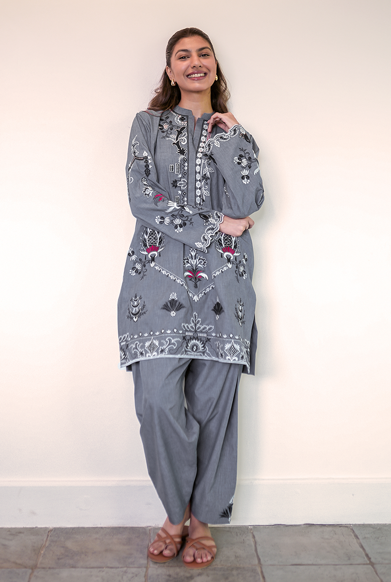 Zaria Grey Set