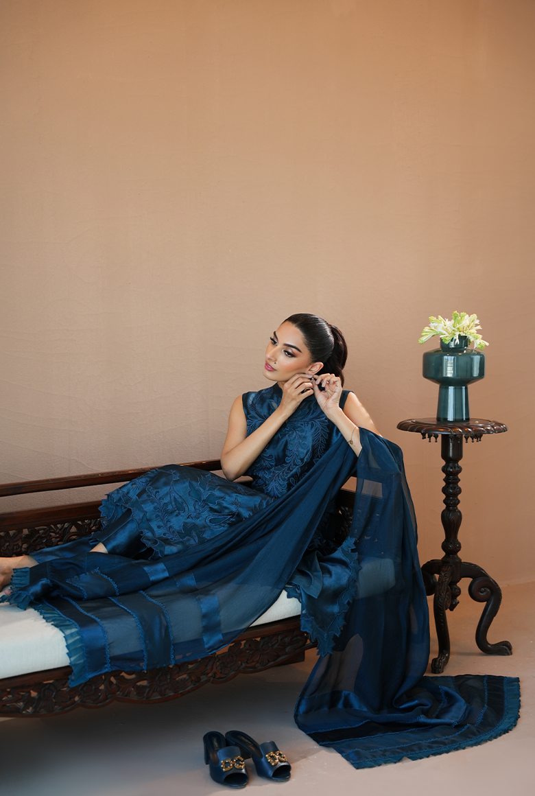 Inara Teal