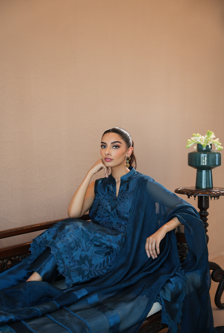 Inara Teal